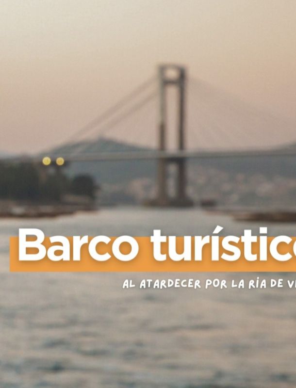 Barco turístico en Vigo