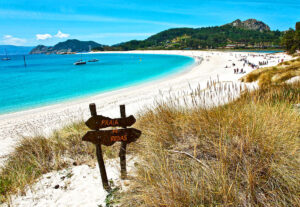 The best beach in the world: the beach of Rodas in Cíes