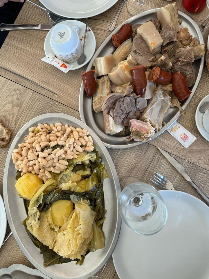 Foto de Cocido Gallego en la Isla de Ons